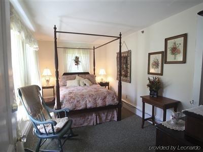 Alpine Haus Bed & Breakfast Inn Vernon Zimmer foto